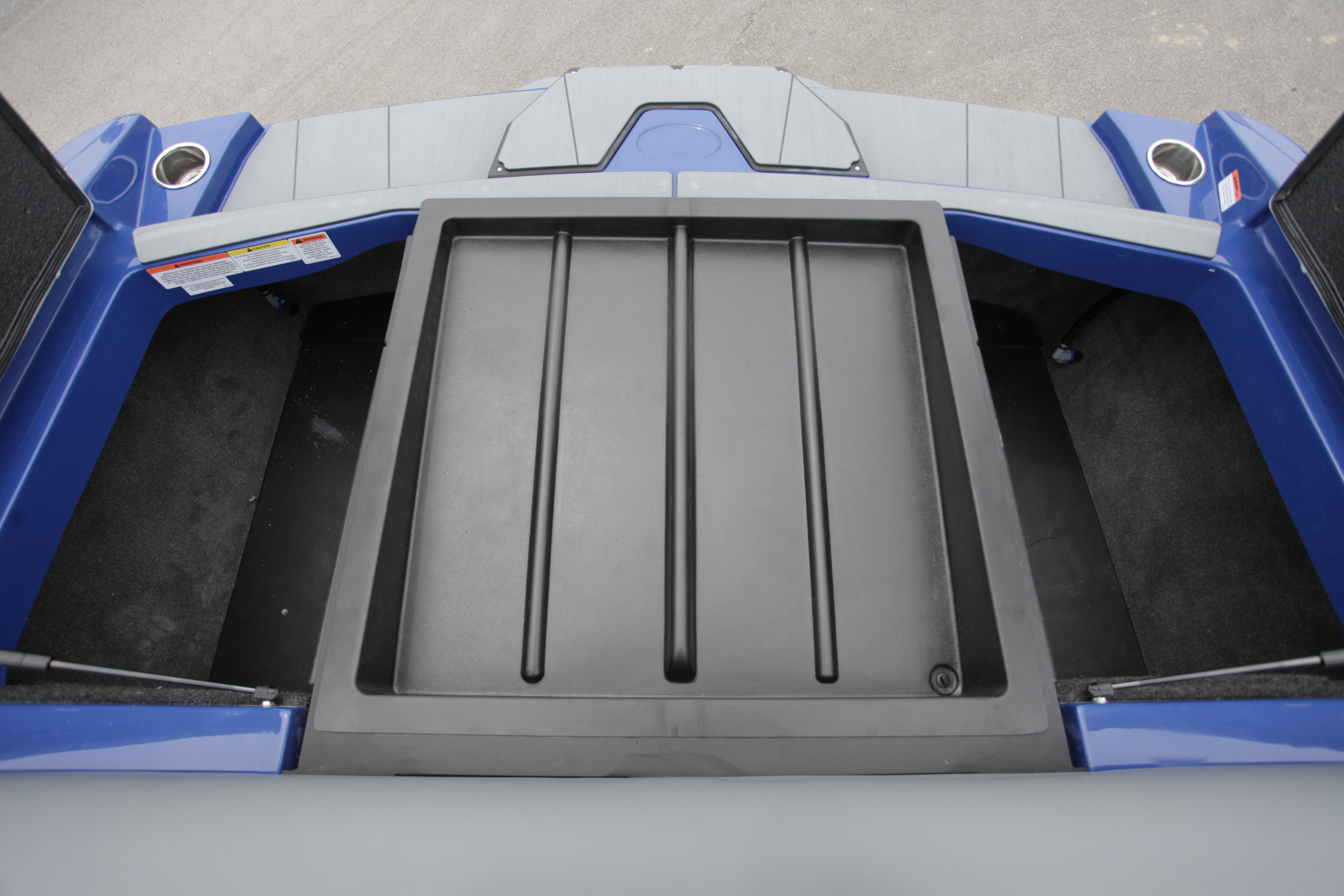 2025 Axis T235 Icon